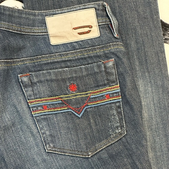 DIESEL women's bebel b.c. stretch flare jeans with embroidered pockets. W28 L32. - Picture 6 of 10